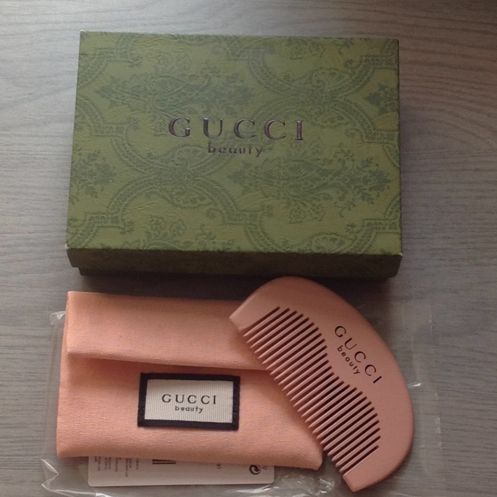 Peach Hair Comb - Gucci